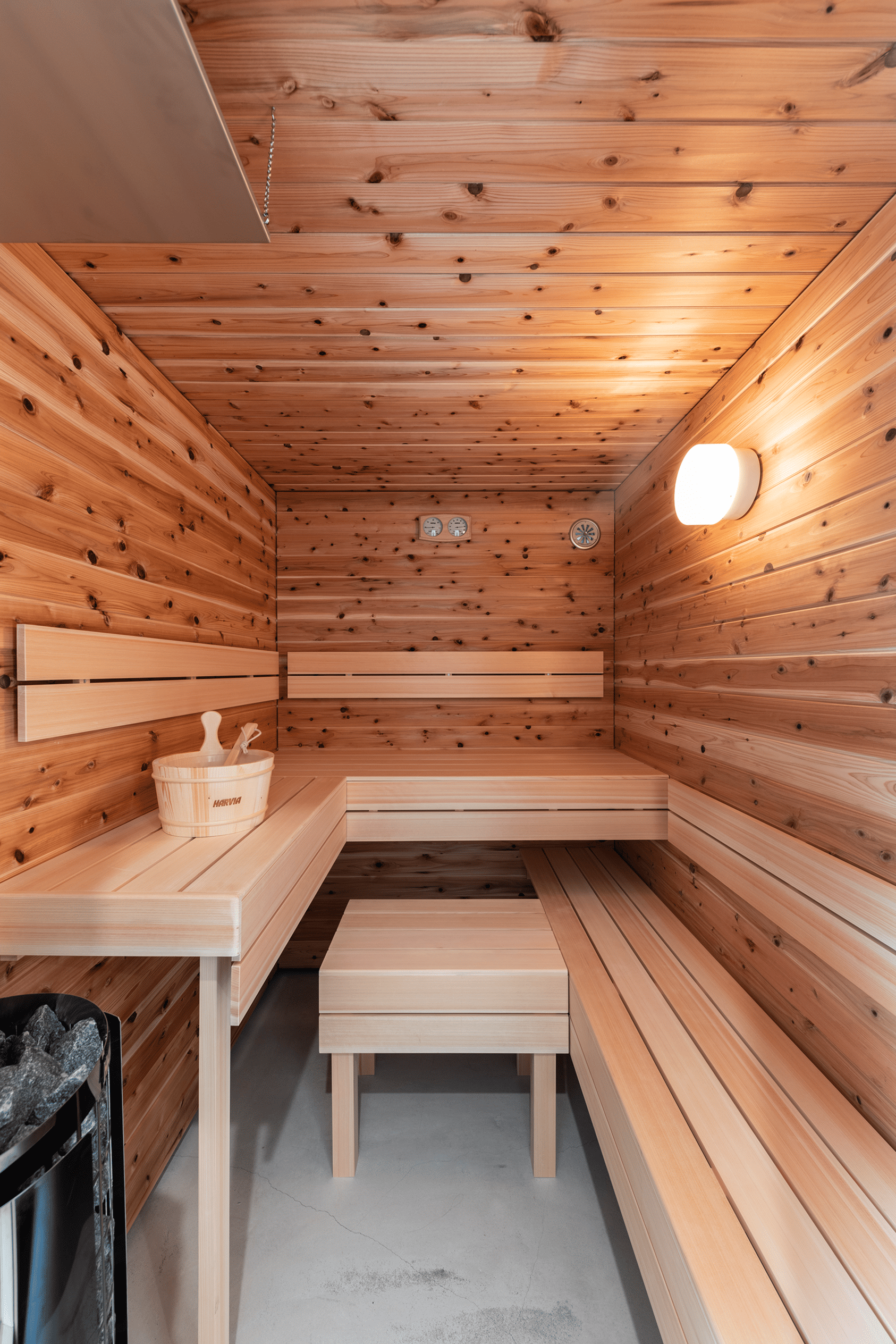 完璧な整い動線造作サウナの家