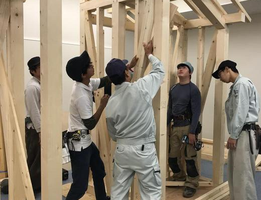 竹内建設のコラム 見習い大工1年目