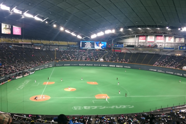 竹内建設のコラム 初めての札幌ドーム