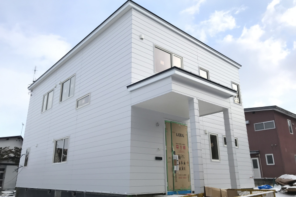 竹内建設のコラム 【じいじ、家を建てる】番外編・外観！
