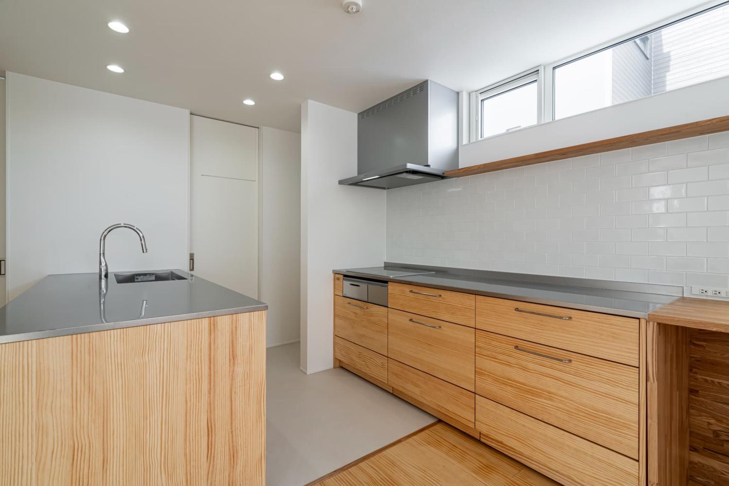 Ⅱ型（セパレート型）のキッチンレイアウト