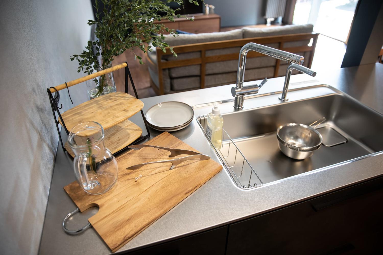 シンク・コンロ・冷蔵庫の3点を結んだワークトライアングル