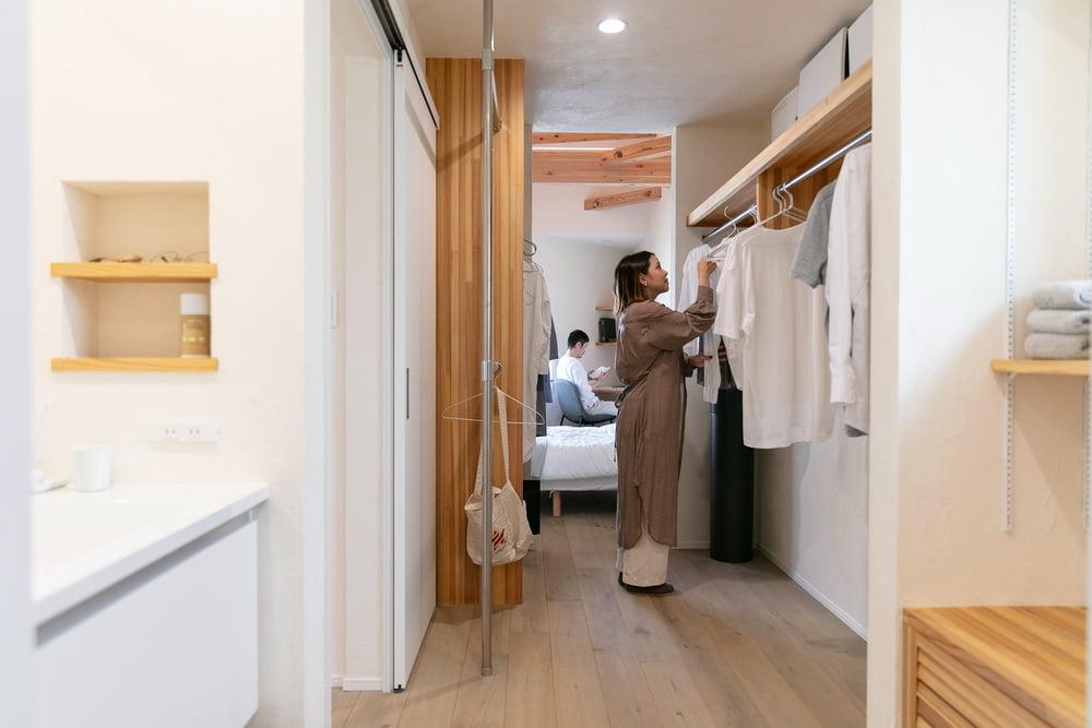 平屋 一人暮らしの動線を考えた寝室横のウォークインクローゼット収納空間