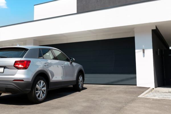 竹内建設のコラム 【実例あり】ビルトインガレージのよくある後悔11選と失敗を防ぐ対策