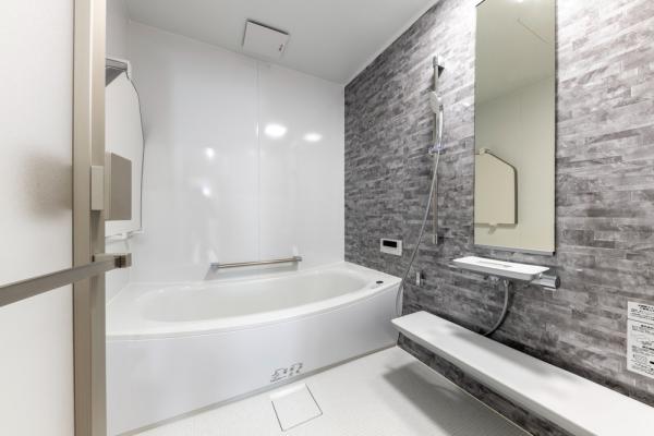 竹内建設のコラム 実例あり｜ユニットバスとは？定義やメリット・デメリット、後悔しない選び方